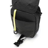 エアー ショルダーバッグ メンズ レディース ブランド 軽量 軽い おしゃれ Aer 斜めがけ 小さい 小さめ 大人 ナイロン 縦型 縦 かっこいい 旅行 黒 ブラック シンプル City Collection Street Sling Ultra