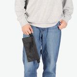 エアー ポーチ メンズ レディース 小物入れ 小さめ Aer ブランド 大人 おしゃれ 小物 整理 スリム コンパクト ミニ ファスナー 軽量 軽い アウトドア マルチポーチ トラベル 1.2L 黒 白 無地 耐久性 Simple Kit