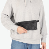 エアー ポーチ メンズ レディース 小物入れ 小さめ Aer ブランド 大人 おしゃれ 小物 整理 スリム コンパクト ミニ ファスナー 軽量 軽い アウトドア マルチポーチ トラベル 1.2L 黒 白 無地 耐久性 Simple Kit