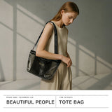 ビューティフルピープル トートバッグ レディース 小さめ beautiful people バッグ 軽量 ショルダーバッグ 斜めがけバッグ ブランド クリアバッグ おしゃれ かわいい 2WAY A5 日本製 plaid vinyl logo tape bag M 1515611970