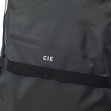 CIE リュック メンズ レディース リュックサック シー バッグ PC収納 15インチ 通勤 日常使い 軽量 防水 日本製 シンプル バックパック カジュアル おしゃれ ブランド 無地 大人 23L B4 GRID-0 BACKPACK 032650