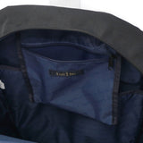 イーストボーイ リュック レディース 大容量 通学 EASTBOY 通学リュック スクールリュック バッグ おしゃれ 軽量 軽い 女子 高校生 撥水 バックパック デイパック B4 33L ネオプレッピー EBA104