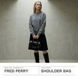フレッドペリー ショルダーバッグ メンズ レディース 小さめ おしゃれ FRED PERRY ショルダー バッグ ハンドバッグ 斜め掛け 斜めがけ ブランド 軽量 軽い 2WAY 黒 ブラック Tonal Classic Mini Barrel Bag L1400