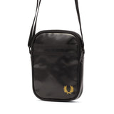 フレッドペリー ショルダーバッグ ミニショルダー レディース メンズ 縦型 斜めがけ ミニサイズ FRED PERRY バッグ ミニバッグ ブランド 軽量 コンパクト ポシェット 1L Tonal Classic Small Side Bag L2166