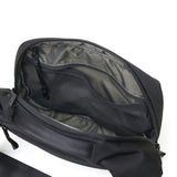 【日本正規品】 インケース ボディバッグ メンズ レディース スリングバッグ Incase ボディーバッグ ワンショルダー 斜めがけ 横型 タブレット ファスナー B5 7L 11inch Tracks Sling 137252053001