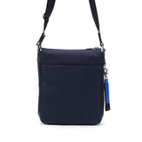 ランバン オン ブルー ショルダーバッグ メンズ レディース ブランド 軽量 LANVIN en Bleu ショルダー バッグ 斜めがけ 小さめ 撥水 大人 ナイロン A5 カジュアル 縦型 おしゃれ リール 530111