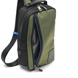 ランバン オン ブルー ボディバッグ メンズ ブランド 縦型 軽量 おしゃれ LANVIN en Bleu ワンショルダーバッグ 斜めがけ ショルダー ナイロン カジュアル きれいめ シンプル 大人 上品 撥水 A5 リール 530911