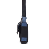 ランバン オン ブルー ショルダーバッグ メンズ レディース 斜めがけバッグ LANVIN en Bleu 斜め掛け おしゃれ 大人 上品 コンパクト 軽量 軽い 撥水 ブランド シンプル カジュアル 日本製 B5 ドロップ 588111