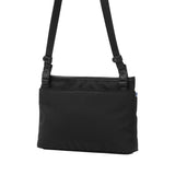 ランバン オン ブルー ショルダーバッグ メンズ 斜めがけバッグ 小さめ LANVIN en Bleu ブランド 大人 上品 ミニショルダー バッグ 横型 斜め掛け 肩掛け ファスナー 軽量 A5 撥水 フレーズ サコッシュ 527101