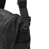 【正規品1年保証】 マキャベリック ショルダーバッグ メンズ レディース 斜めがけバッグ MAKAVELIC 斜めがけ 大人 軽量 大きめ メッセンジャーバッグ 大容量 A4 ブランド CHASE SIGNAL MESSENGER BAG 3125-10517