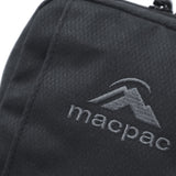 【日本正規品】 マックパック ショルダーバッグ メンズ レディース 小さめ 斜めがけバッグ macpac 軽量 軽い 斜めがけ 大人 ショルダーポーチ ブランド 仕事 2L ミニショルダー コンパクト 耐水 サッチモ MM82502