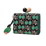 ツモリチサト 二つ折り財布 レディース ブランド tsumori chisato CARRY 財布 本革 レザー かわいい がま口 二つ折 小銭入れあり コンパクト 豚革 日本製 花柄 おしゃれ フランソワーズ がま口折財布 56011