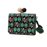 ツモリチサト 二つ折り財布 レディース ブランド tsumori chisato CARRY 財布 本革 レザー かわいい がま口 二つ折 小銭入れあり コンパクト 豚革 日本製 花柄 おしゃれ フランソワーズ がま口折財布 56011