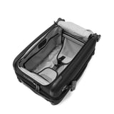 【正規品5年保証】 トゥミ スーツケース 機内持ち込み TUMI キャリーケース 拡張 軽量 ソフトケース ブランド 旅行 出張 小型 3泊 4泊 35L Alpha4 デュアル・アクセス・エクスパンダブル・キャリーオン 2203560