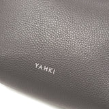 ヤーキ ショルダーバッグ レディース 軽量 YAHKI バッグ 小さめ コンパクト ミニ 斜めがけ 大人 上品 ブランド ショルダー クロスボディ レザー 革 おしゃれ シンプル SHRINK SOFT W FACE CROSSBODY BAG YH-751