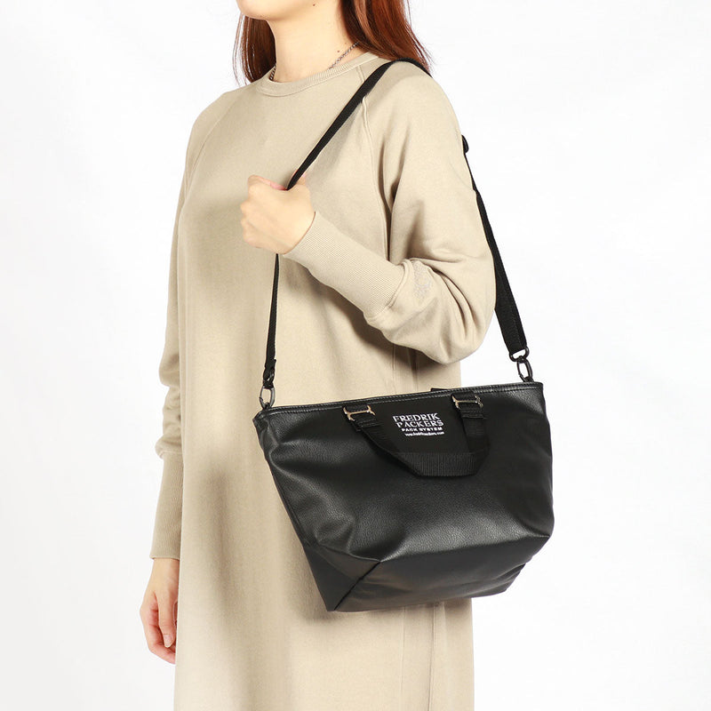 フレドリックパッカーズ FAM TOTE ECO LEATHER WIDE トートバッグ FAM TOTE ECO LEATHER WIDE