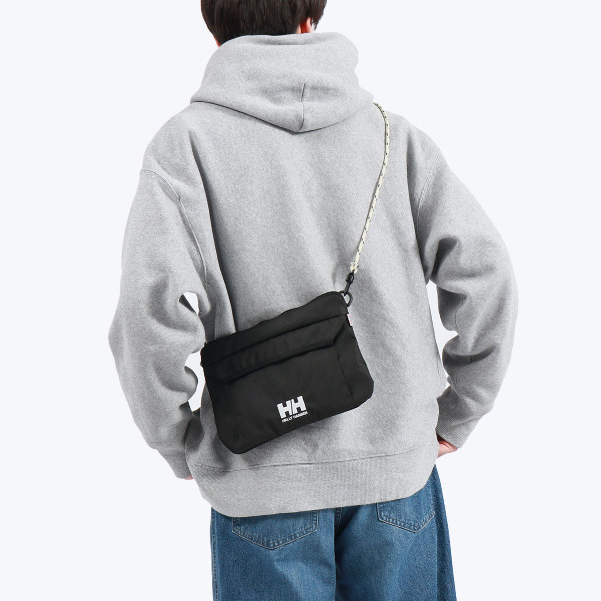 HHN00028_1_d7cad8d5-9e35-49f2-