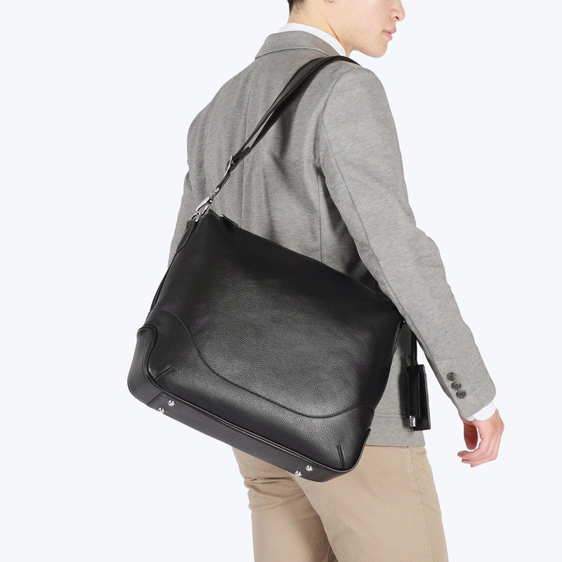 ペッレモルビダ ショルダーバッグ Maiden Voyage Editors Bag MB078