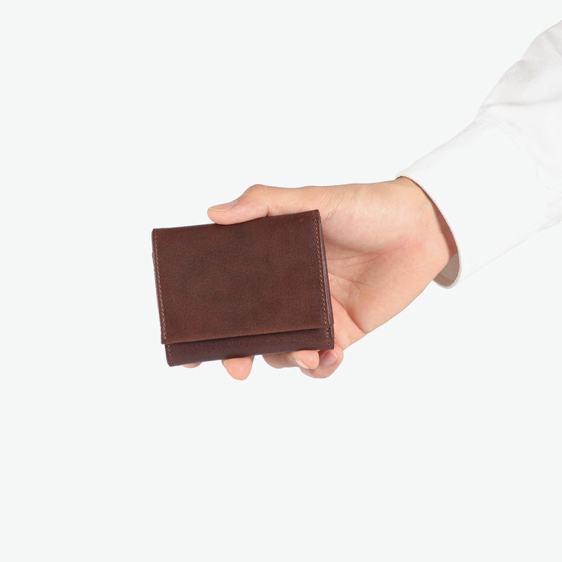 アウ 三つ折り財布 メンズ レディース ブランド 札 小銭 A_W 財布 本革 革 レザー 小銭入れ box型小銭入れ シンプル 黒 Lobb TRIFOLD PURSE AP-004