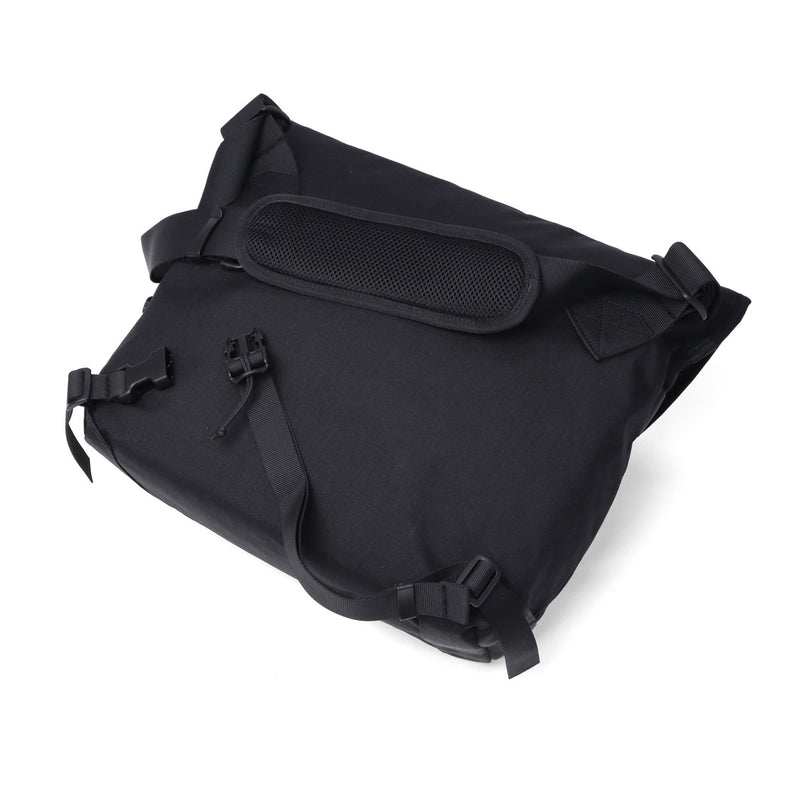 バイシクロン バイ バッグジャック メッセンジャーバッグ メンズ A4 B4 パソコン 大容量 BAICYCLON by bagjack ビジネス ブランド 撥水 おしゃれ 斜め掛け ショルダー 15inch CORE LINE MESSENGER BAG CL-02