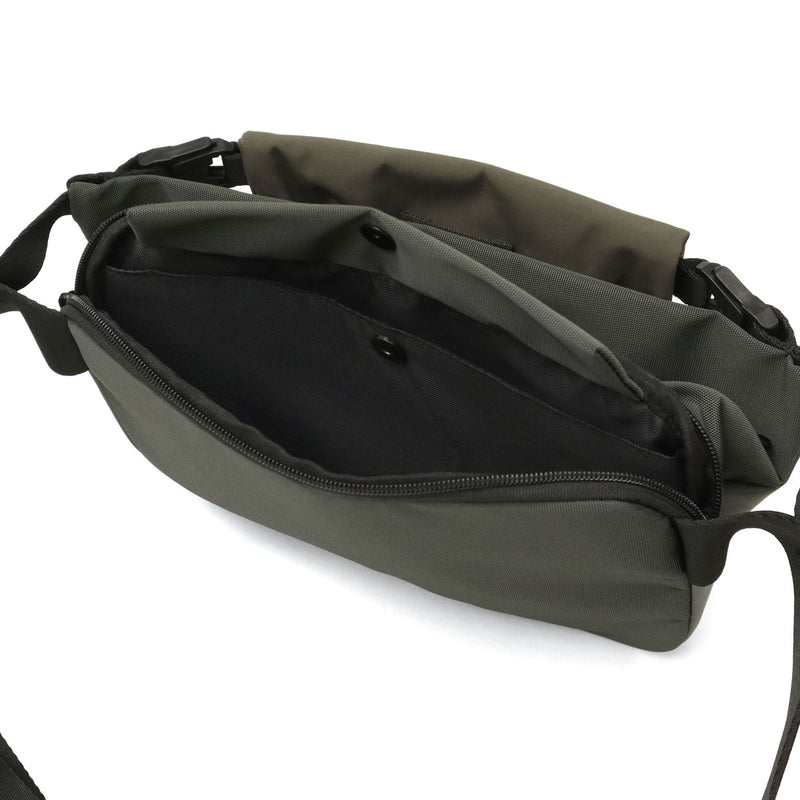 カクタ ボディバッグ メンズ レディース バッグ (CACT'A) ブランド 大容量 ボディーバッグ 斜めがけバッグ 斜め掛け ウエストバッグ 軽量 軽い A5 横型 タブレット アウトドア 大人 ROLLING BOTT BODY BAG 1060