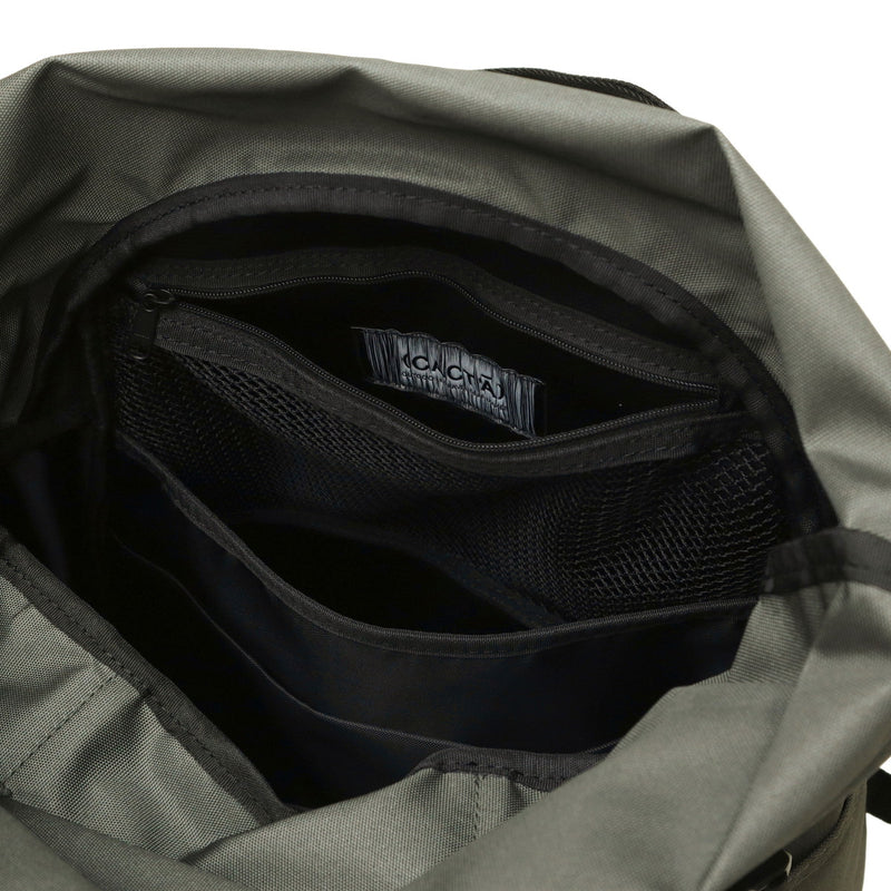 カクタ リュック メンズ レディース 大容量 (CACT'A) おしゃれ カジュアル 軽量 軽い 旅行 A4 B4 バックパック デイパック ナイロン ロールトップ PC 黒 ROLLING BOTT BACK PACK 1062