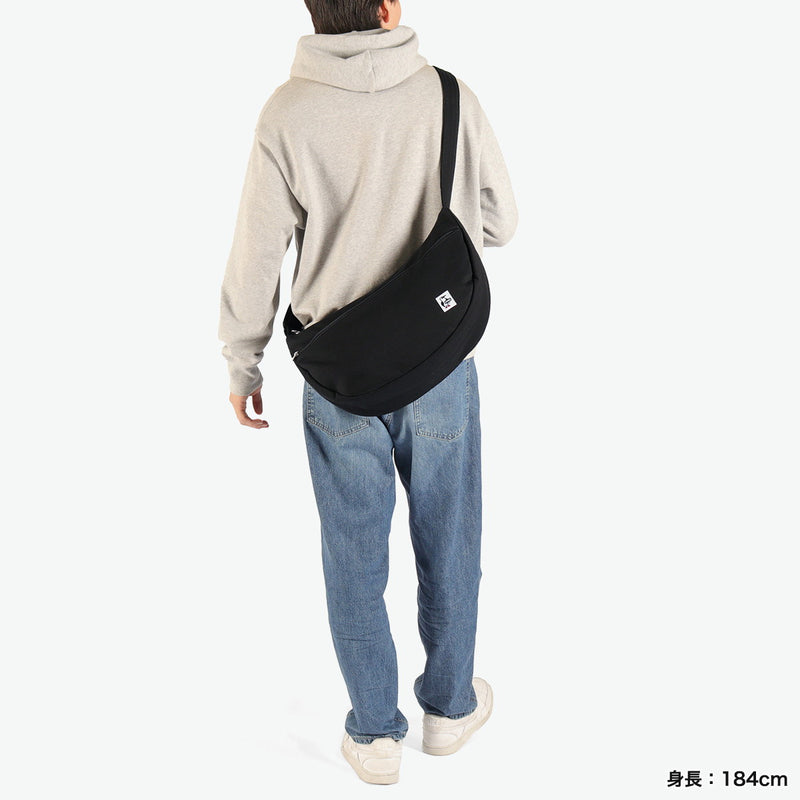【日本正規品】 チャムス ショルダーバッグ 斜めがけ メンズ レディース ブランド 軽量 軽い CHUMS バッグ おしゃれ 撥水 ラウンド型 カジュアル 斜め掛け ショルダー 12L B5 バナナショルダーバッグスウェット CH60-3937