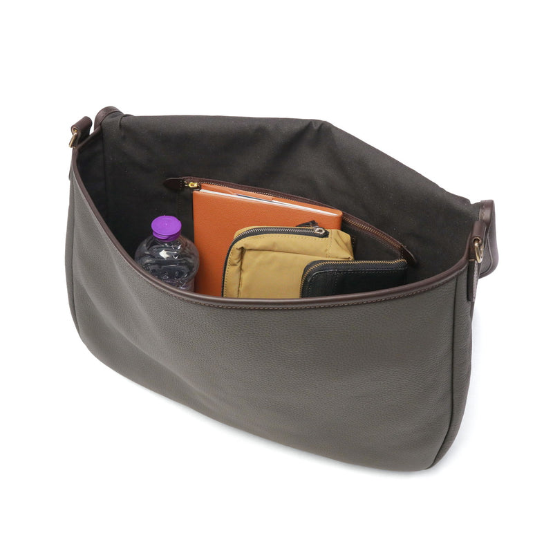 【正規品1年保証】 フェリージ メッセンジャーバッグ メンズ レディース ブランド A4 大容量 大きめ レザー Felisi バッグ ショルダーバッグ ショルダー ビジネス 高級 斜め掛け 本革 革 Ferraresi 24/39/LD+A