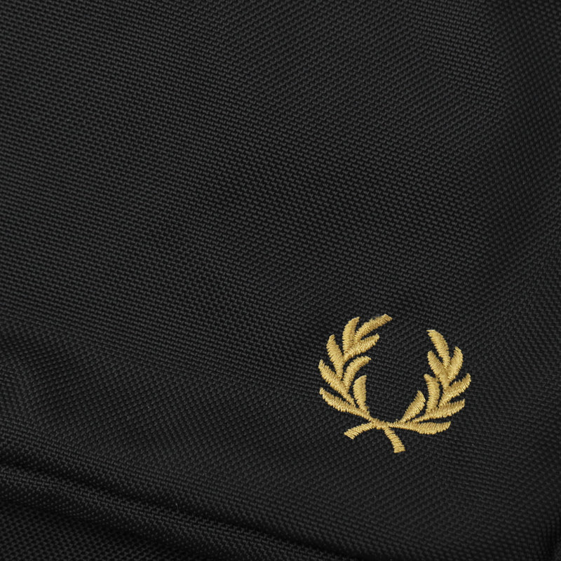 フレッドペリー リュック メンズ レディース 通学 通勤 FRED PERRY バッグ おしゃれ 軽量 大人 カジュアル ブランド 27L A4 B4 PC ノートPC リサイクルナイロン 黒 ブラック Textured Nylon Backpack L9258