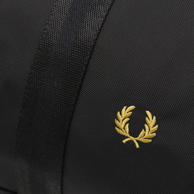 フレッドペリー ボストンバッグ レディース メンズ 旅行 ブランド FRED PERRY ボストン バッグ 斜めがけバッグ 上品 大人 軽い 軽量 きれいめ 黒 23L ナイロン TEXTURED NYLON BARREL BAG L9257