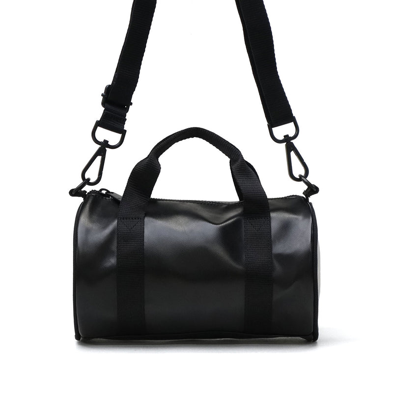 フレッドペリー ショルダーバッグ メンズ レディース 小さめ おしゃれ FRED PERRY ショルダー バッグ ハンドバッグ 斜め掛け 斜めがけ ブランド 軽量 軽い 2WAY 黒 ブラック Tonal Classic Mini Barrel Bag L1400