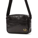 フレッドペリー ショルダーバッグ メンズ レディース ブランド ミニ コンパクト 小さめ FRED PERRY 斜めがけ ヨコ 横 シンプル おしゃれ トラベル ミニショルダー 2L Tonal Classic Mini Shoulder Bag L2169