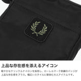 フレッドペリー ショルダーバッグ メンズ レディース 軽量 ブランド ナイロン FRED PERRY 小さめ 斜めがけ 大人 かっこいい ミニ 軽い 縦型 おしゃれ 薄型 縦長 スリム コンパクト カジュアル CRINKLE NLYON SMALL SIDE L3341