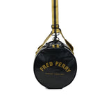 フレッドペリー ボストンバッグ バレルバッグ レディース メンズ 旅行 大容量 FRED PERRY ボストン ブランド ドラム型 おしゃれ ショルダーストラップ 斜めがけ 軽量 23L A4 Tipped Classic Barrel Bag L3352