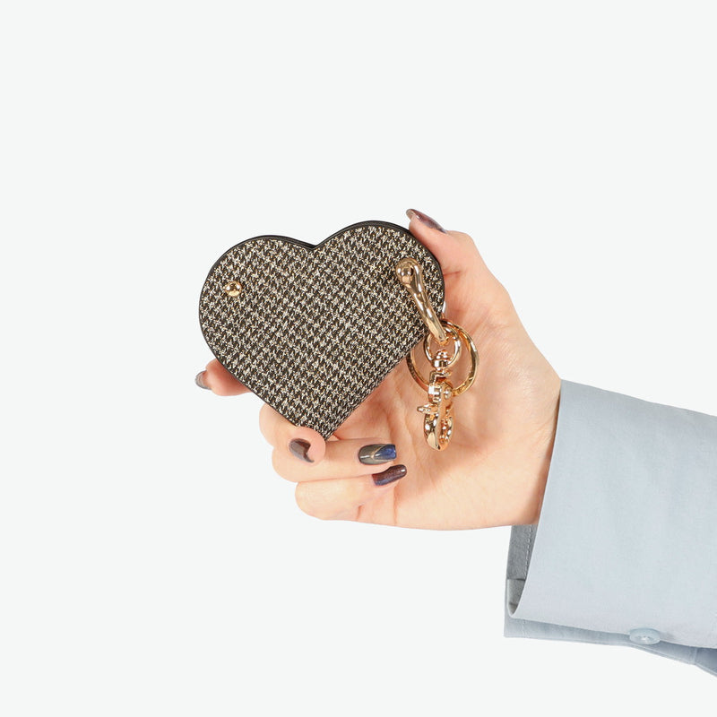 ハシバミ キーケース レディース スマートキー 革 本革 おしゃれ HASHIBAMI ブランド 大人 可愛い レザー ハート型 かわいい 女性 上品 キーホルダー チェック柄 スマートキーリング Ha-2506-804