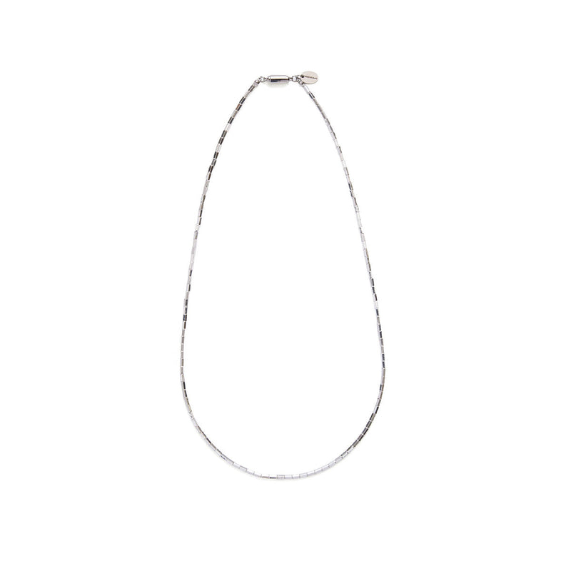 ハシバミ ネックレス レディース チェーン HASHIBAMI 天然石 ヘマタイト 留め具 マグネット ワンタッチ ポーチ付き 重ね付け シンプル おしゃれ 普段使い オケージョン 大人 20代 30代 角柱(長) シルバー 52cm HB2100254