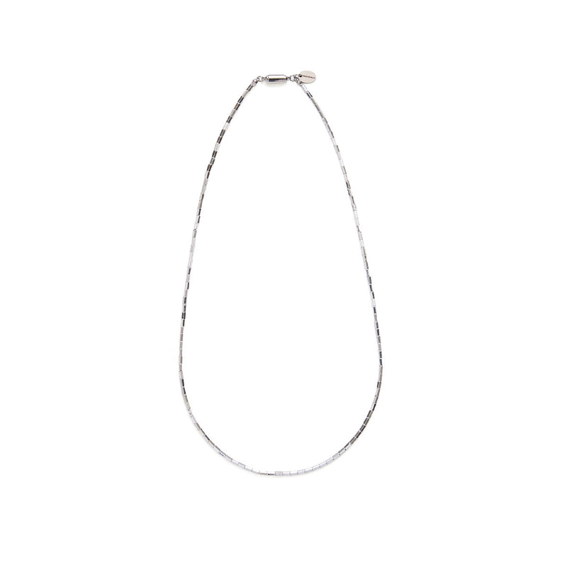 ハシバミ ネックレス レディース チェーン HASHIBAMI 天然石 ヘマタイト 留め具 マグネット ワンタッチ ポーチ付き 重ね付け シンプル おしゃれ 普段使い オケージョン 大人 20代 30代 角柱(長) シルバー 52cm HB2100254