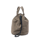 Hobo DrawString Bag 남성 여성 Hobo DrawString Pouch Bag 소형 핸드 헬드 미니 가방 Gusset 스타일리시 한 캔버스 일반 브랜드 캐주얼 4L 일본에서 만든 드로우 스트링 파우치 패딩 라이트 캔버스 HB-BG4515