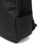 【日本正規品】 インケース リュック メンズ レディース ブランド Incase デイパック バックパック 軽量 軽い 撥水 PC収納 通勤 通学 ビジネス 旅行 セットアップ ロゴ おしゃれ A4 14インチ Grid Backpack 18L