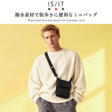 IS/IT ショルダーバッグ メンズ レディース ブランド ミニ ショルダー フラップ イズイット 撥水 軽量 軽い 丈夫 小さめ ナイロン 斜めがけバッグ 肩掛け 縦型 コンパクト おしゃれ シンプル ウェザー 984111