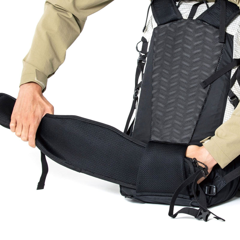 カリマー リュック メンズ レディース 大容量 KARRIMOR クリーブ cleave 30 バックパック 軽量 軽い 大きめ カジュアル アウトドア 登山 ハイキング トレッキング 旅行 丈夫 耐久性 多機能 登山リュック 30L A4 501208