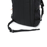 カリマー リュック メンズ レディース 大容量 リュックサック 黒 ブラック KARRIMOR デイパック おしゃれ カジュアル ブランド 通勤 軽量 軽い B4 A4 27L PC PC収納 シンプル 登山 VT day pack R 27 501236