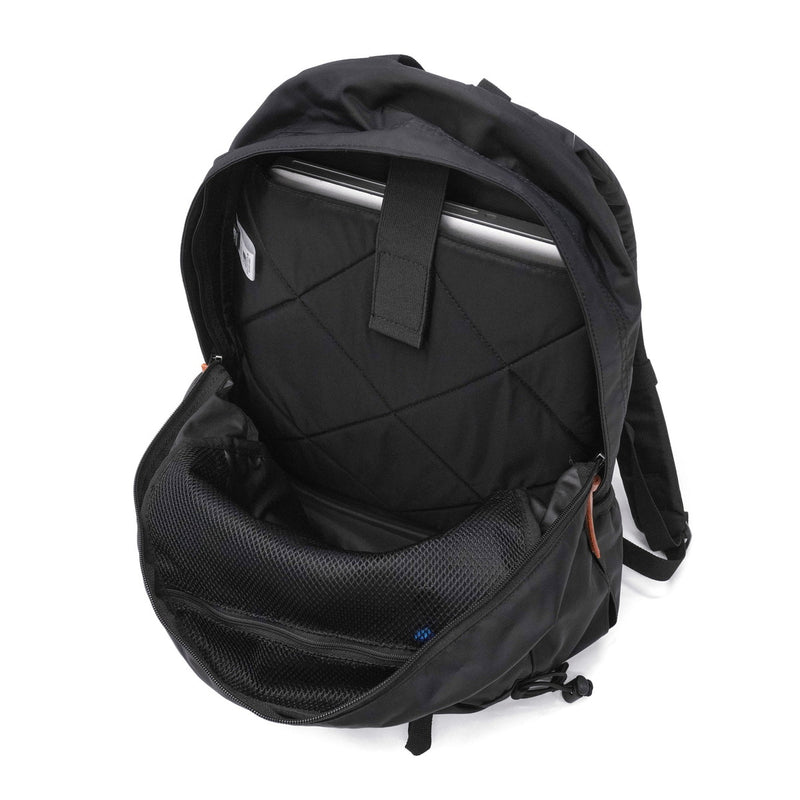 カリマー リュック メンズ レディース 大容量 リュックサック 黒 ブラック KARRIMOR デイパック おしゃれ カジュアル ブランド 通勤 軽量 軽い B4 A4 25L PC PC収納 シンプル 登山 VT day pack F 25 501237