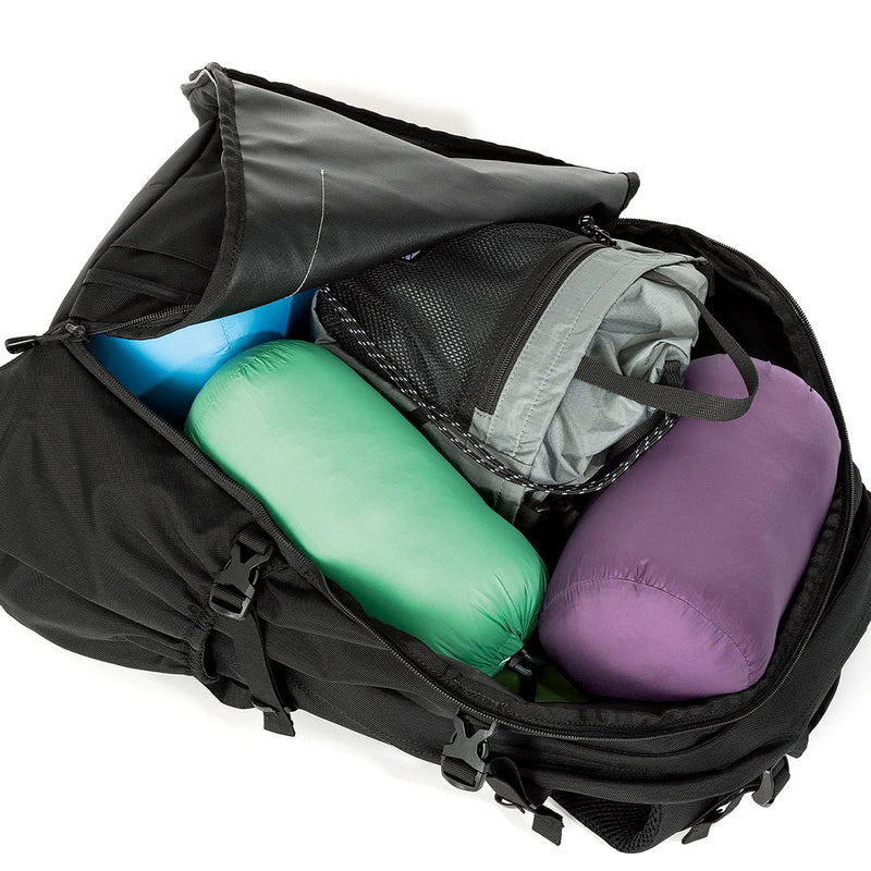 カリマー リュック メンズ レディース 大容量 KARRIMOR トリビュート おしゃれ カジュアル ブランド ノートPC 2層 トレッキング デイパック バックパック アウトドア ロゴ 40L A4 A3 15inch tribute 40 501233