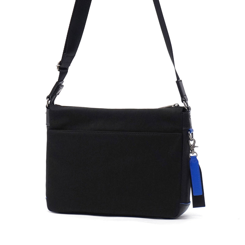ランバン オン ブルー ショルダーバッグ メンズ レディース ブランド 軽量 LANVIN en Bleu ショルダー バッグ 斜めがけ 小さめ 撥水 大人 ナイロン B5 カジュアル 横型 おしゃれ リール 530112