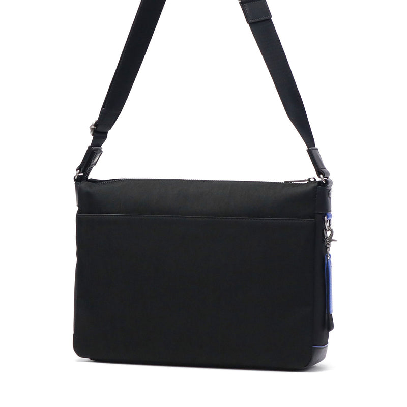 ランバン オン ブルー ショルダーバッグ メンズ レディース ブランド 軽量 LANVIN en Bleu ショルダー バッグ 斜めがけ 撥水 大人 ナイロン A4 カジュアル 横型 おしゃれ ファスナー付き リール 530113