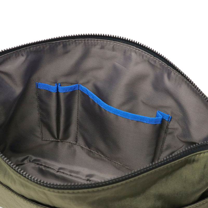 ランバン オン ブルー ショルダーバッグ メンズ レディース ブランド 軽量 LANVIN en Bleu ショルダー バッグ 斜めがけ 撥水 大人 ナイロン A4 カジュアル 横型 おしゃれ ファスナー付き リール 530113