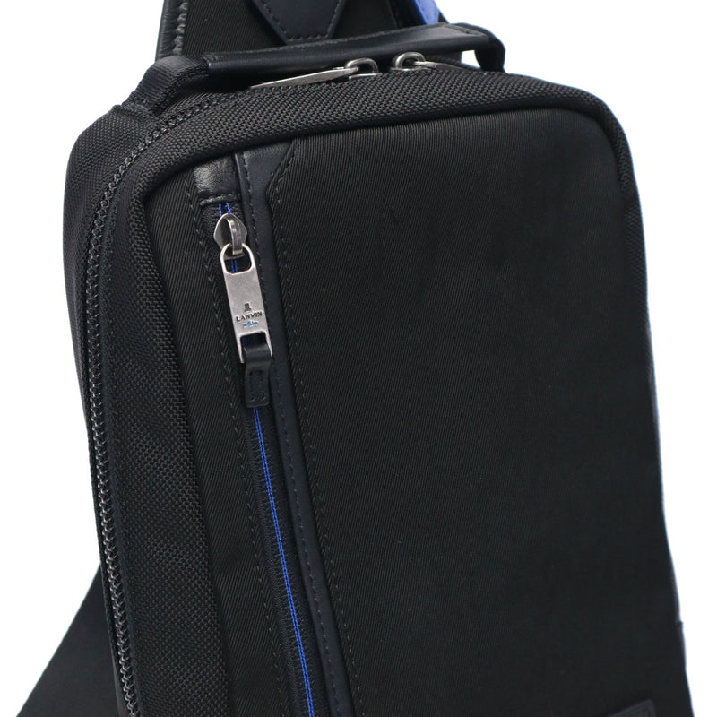 ランバン オン ブルー ボディバッグ メンズ ブランド 縦型 軽量 おしゃれ LANVIN en Bleu ワンショルダーバッグ 斜めがけ ショルダー ナイロン カジュアル きれいめ シンプル 大人 上品 撥水 A5 リール 530911