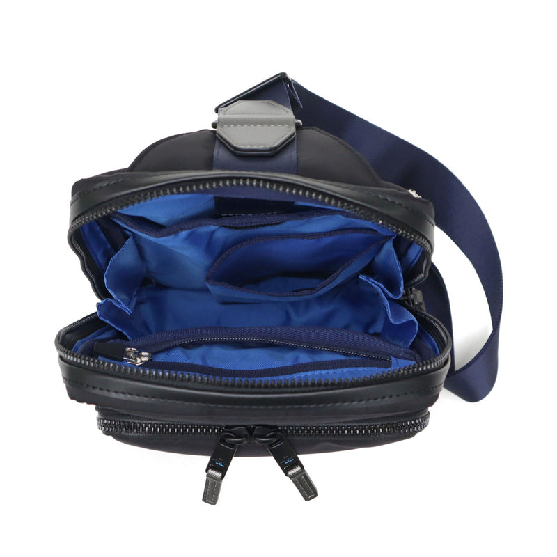 ランバン オン ブルー ボディバッグ メンズ レディース LANVIN en Bleu バッグ ブランド 小さめ 斜めがけ ナイロン 防水 縦型 ショート ワンショルダー 541901