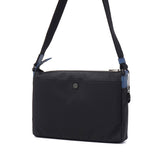 ランバン オン ブルー ショルダーバッグ メンズ レディース 斜めがけバッグ LANVIN en Bleu 斜め掛け おしゃれ 大人 上品 コンパクト 軽量 軽い 撥水 ブランド シンプル カジュアル 日本製 B5 ドロップ 588111